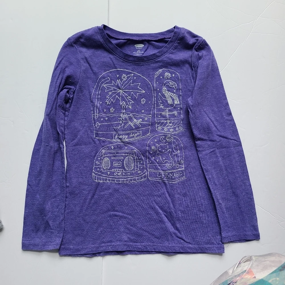8 X OLD NAVY 7 tops and 1 dress